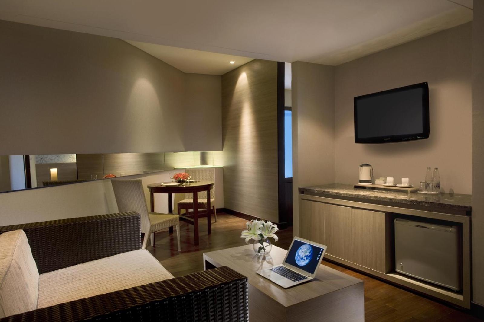 Hotel Santika Bandung Exteriör bild