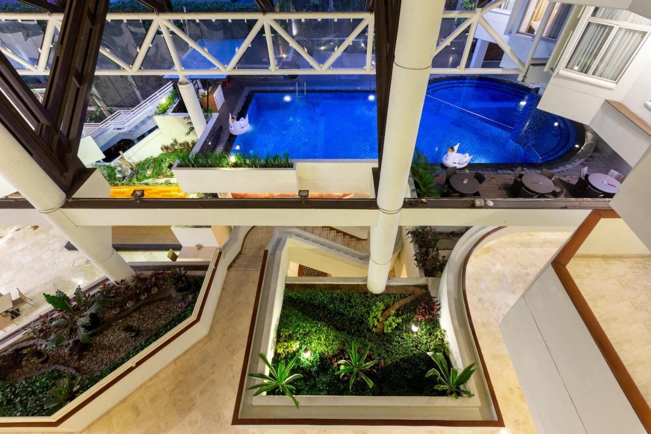 Hotel Santika Bandung Exteriör bild